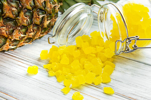 Ananas disidratata a cubetti