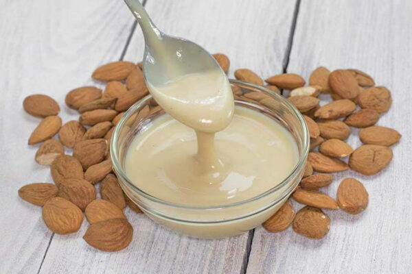 Crema di mandorle